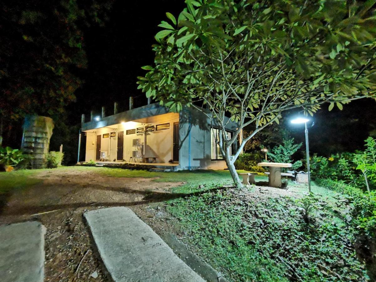 Apartmán Baan Suan Plearndara Wang Nam Khiao Exteriér fotografie