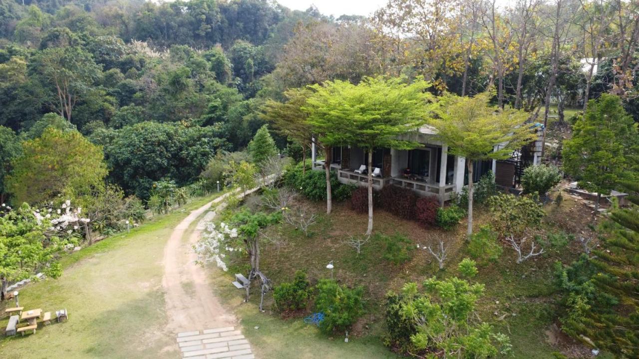 Apartmán Baan Suan Plearndara Wang Nam Khiao Exteriér fotografie